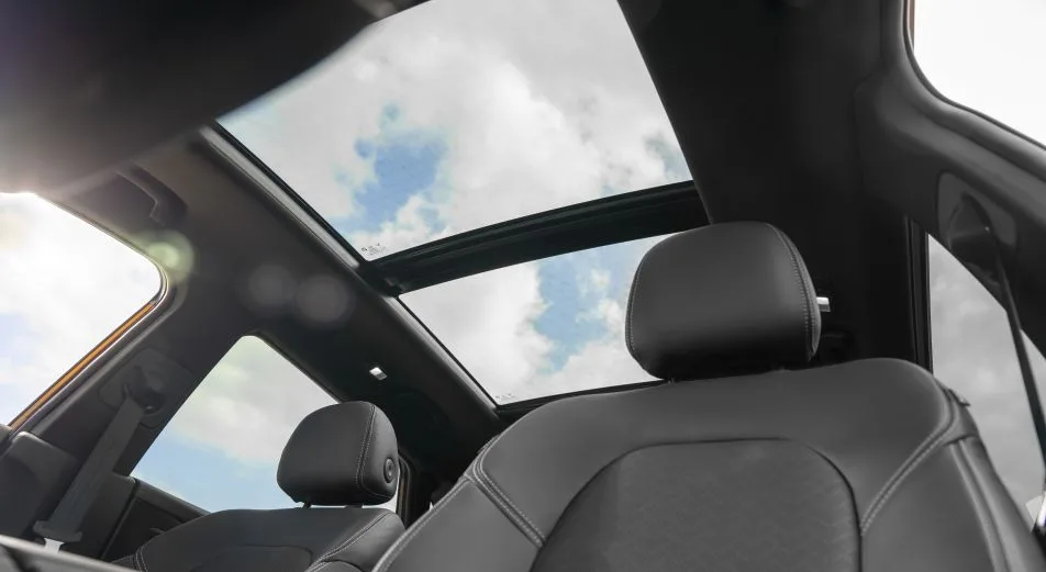 Trần kính toàn cảnh Panorama