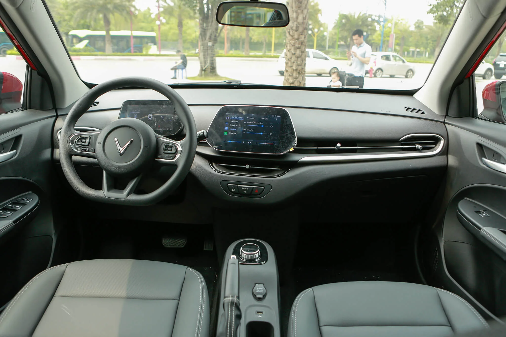 Thiết kế tối giản, hiện đại