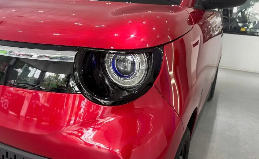 Cụm đèn trước