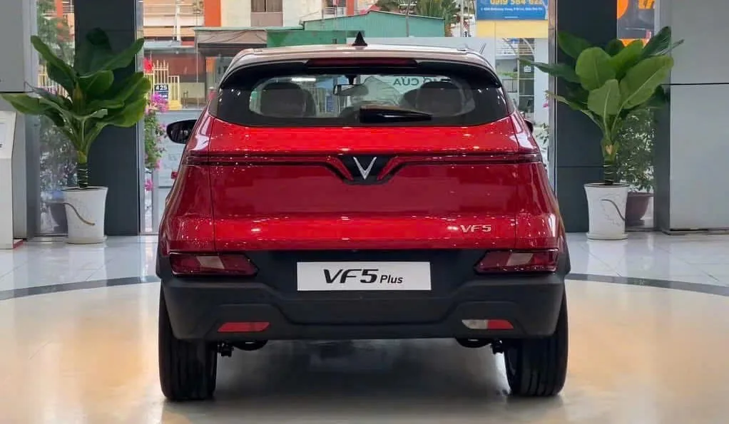 Đuôi xe nổi bật