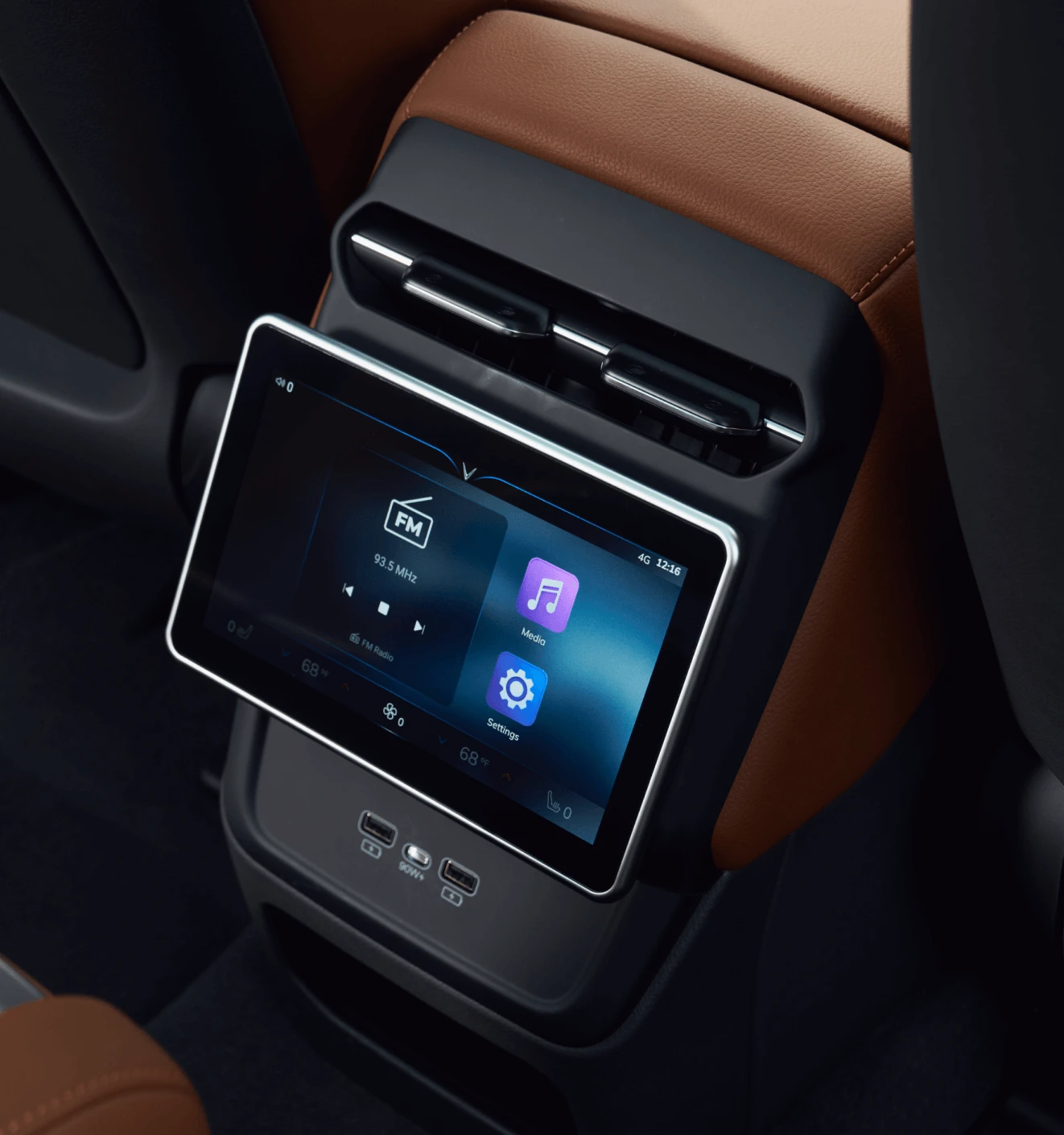 Tiện nghi hàng ghế sau